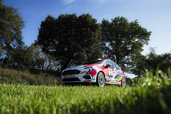 Gil Membrado torna a vèncer en els trams de casa amb el seu Ford Fiesta Rally4.